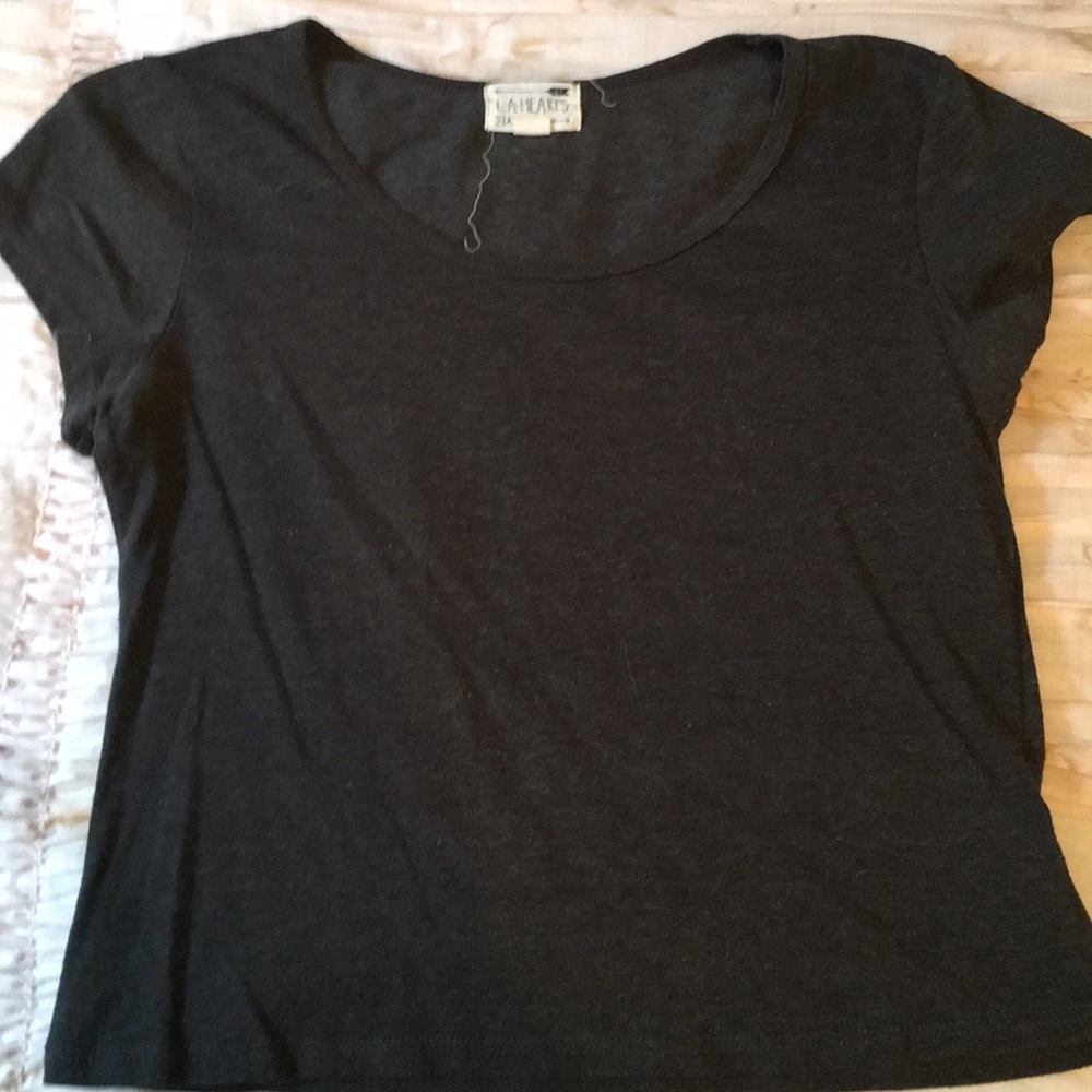 SUPER CUTE GREY TEE SHIRT